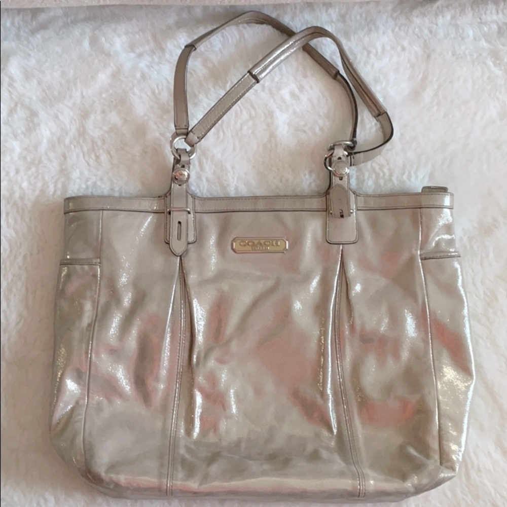 Coach shoulder purse